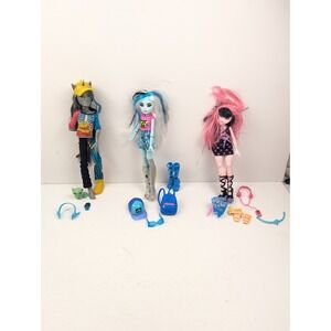 Monster‎ High Dolls Lot of 3 Accessories Included Assorted